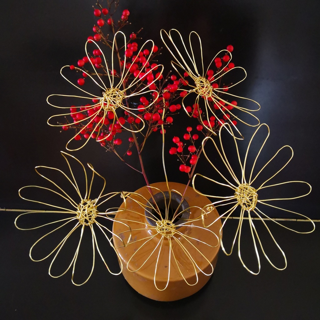 fleurs en fil de fer marguerites champetres bouquet durable dore fait main