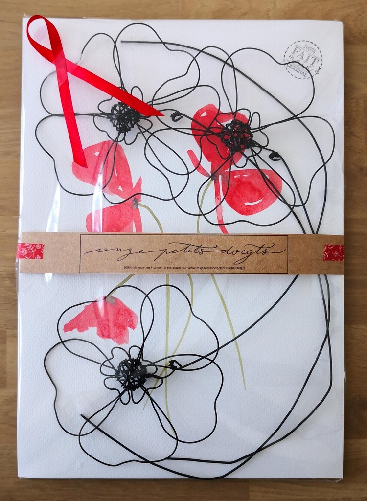 detail coquelicot fil aluminium noir feuillages Stéphanie artisan