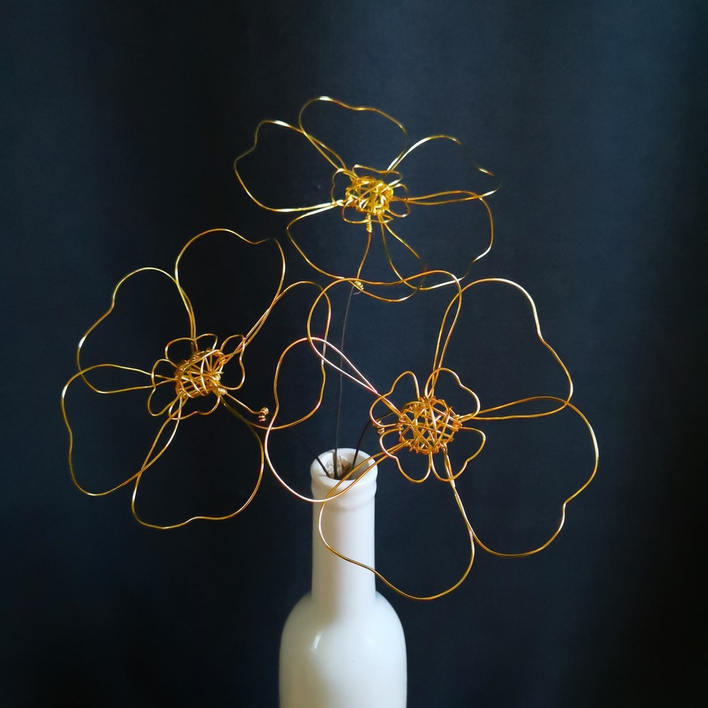 fleurs eternelles coquelicots fil metal dore cadeau original pour maman