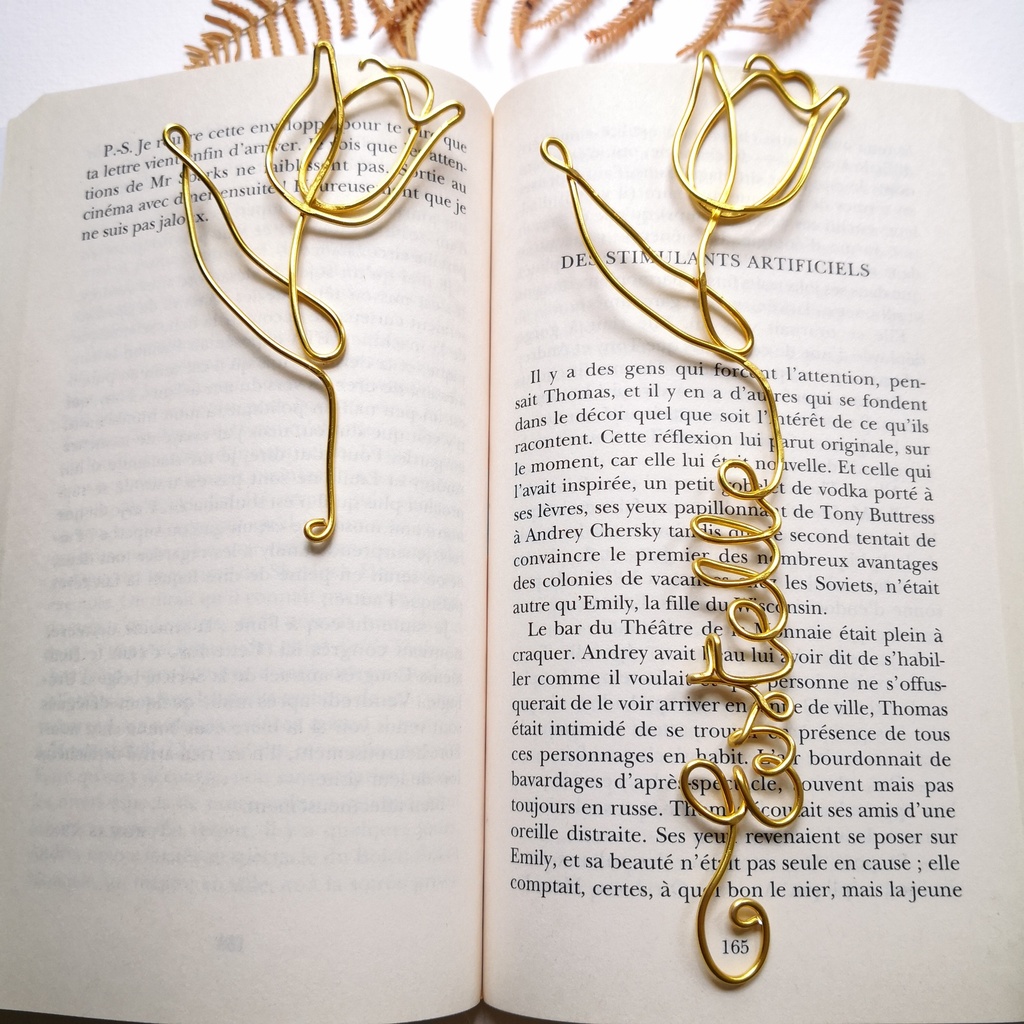 marque page personnalise motif tulipe fil metal fait main France