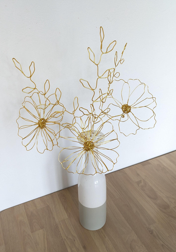 Bouquet Cosmos en fil de métal doré & Feuillages